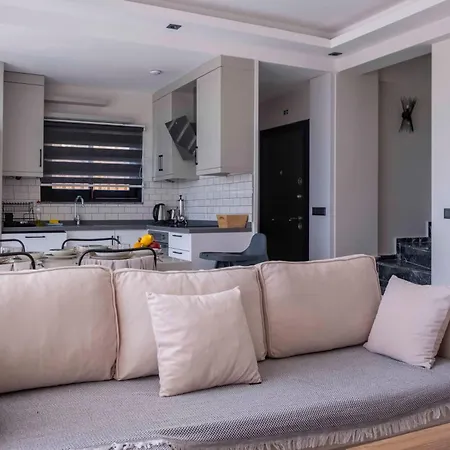Vila Savaya 2