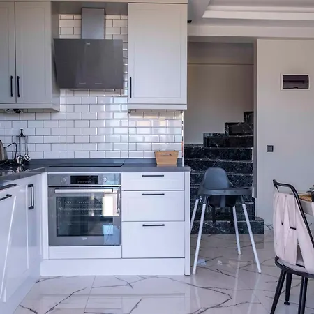Savaya 2 Villa