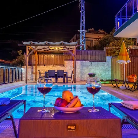 Savaya 2 Villa